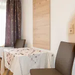 Apartament Viktoria By Interhome